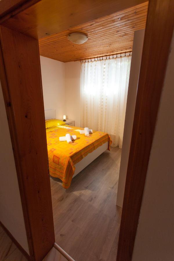 Apartman Budimir Cres Exterior foto